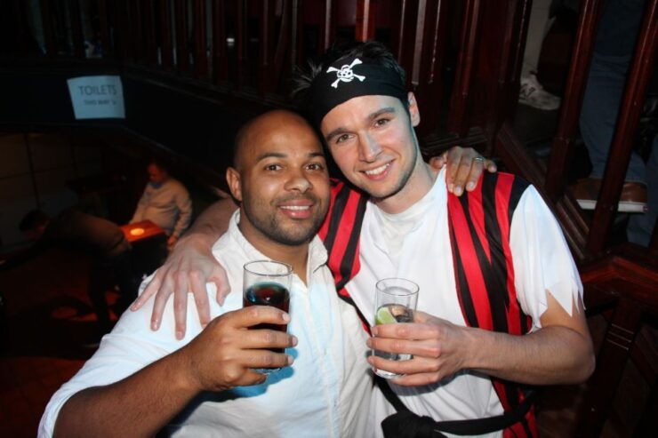 Amsterdam: Red-Light District Pub Crawl and Booze Boat Tour - Scenic Boat Cruise and Open Bar