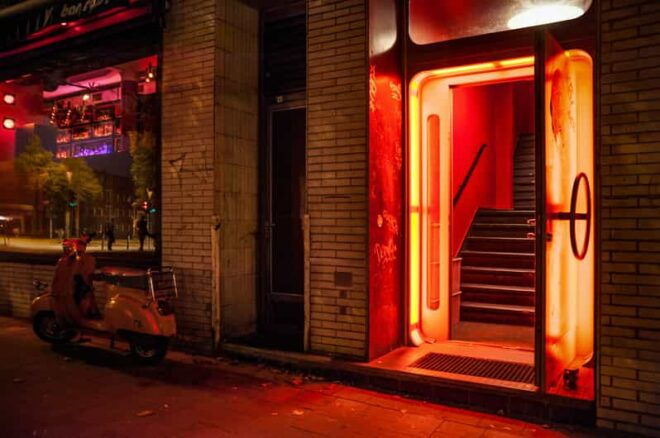 Amsterdam: Red Light District Tour - Cultural Insights