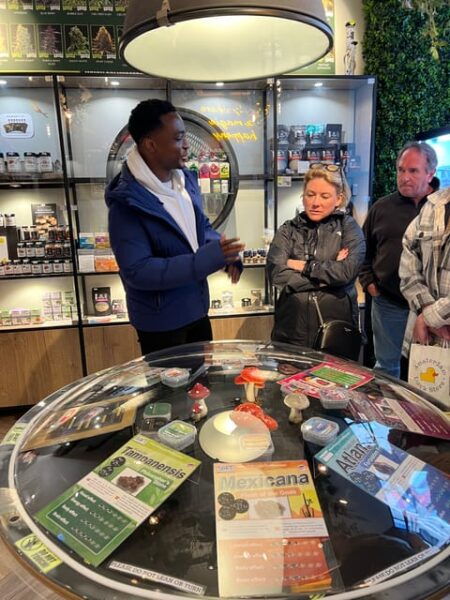 Amsterdam: Red Light District Tour - Meeting Point and Accessibility