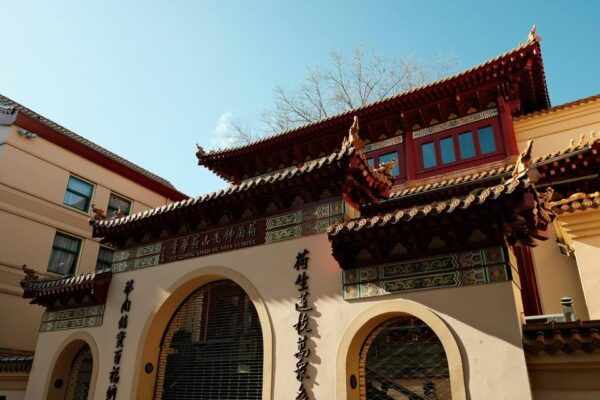 Amsterdam Red Light District Tour - Exploring Chinatown and De Wallen