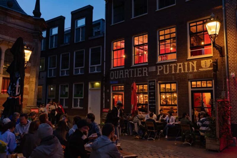 Amsterdam: Red Light District Tour - Guides and Their Impact