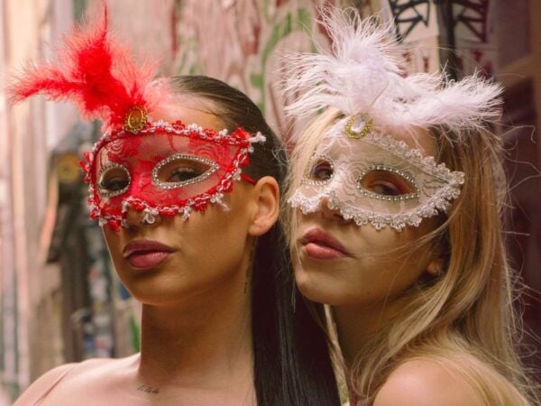 Amsterdam: Red Light Photoshoot in Former Brothel - Common Questions