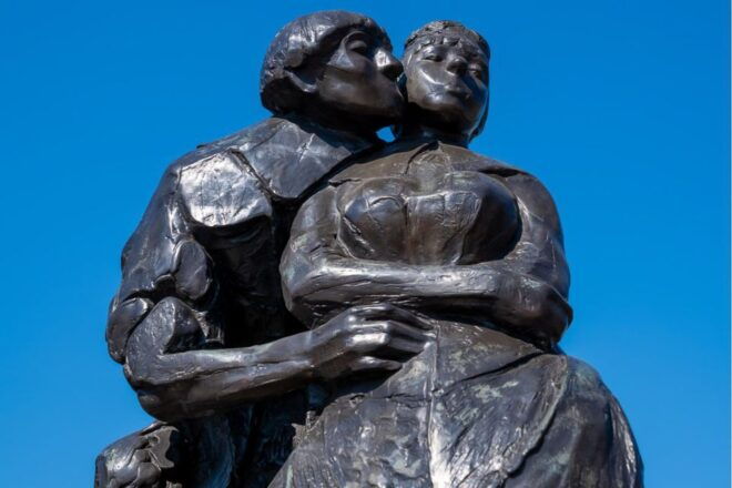 Amsterdam: Romantic Fairytale Outdoor Escape Game - Full Description