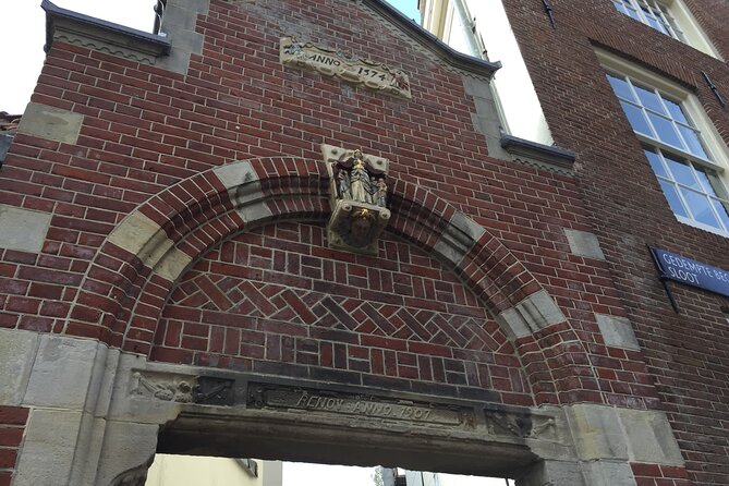 Amsterdam Self-Guided Walking Tour & Scavenger Hunt - Additional Information