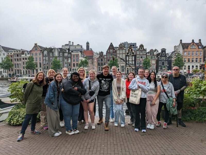 Amsterdam: small group tour: History, humor & hidden gems - Why This Tour Works