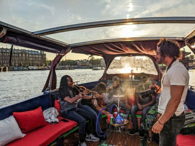 Amsterdam: Smoke and Lounge City Boat Cruise - Full Description