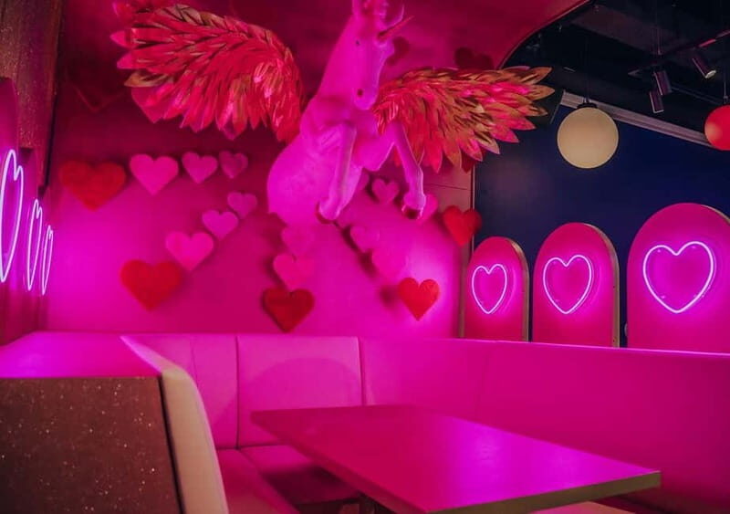 Amsterdam: The All Out - No.1 Activity Bar - Who Should Try This Experience?