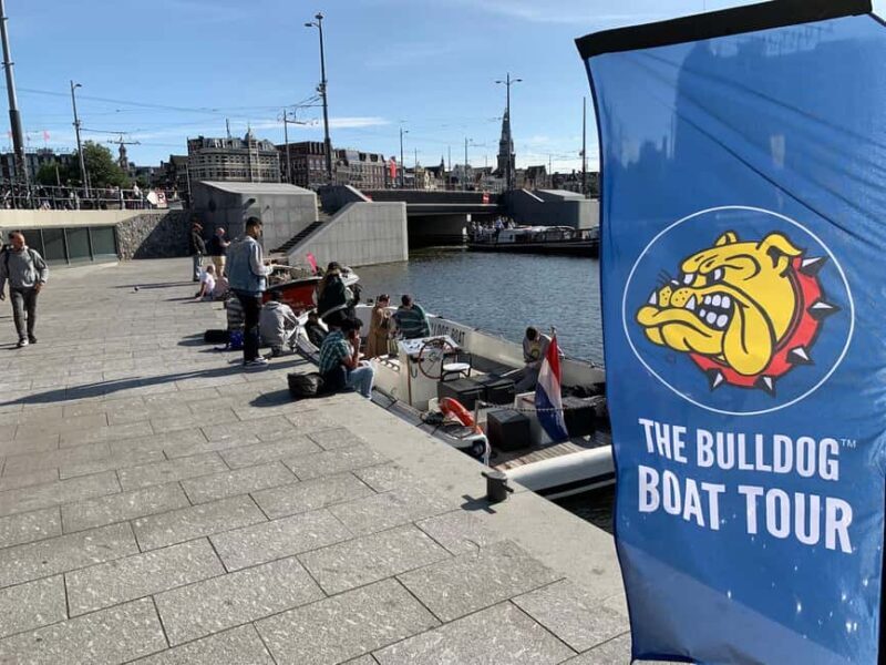 Amsterdam: The Bulldog Boat With 2 Drinks (420 Friendly) - Introduction: A Relaxed Way to See Amsterdam