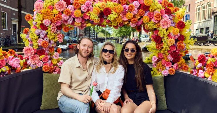 Amsterdam: the Original Flower Boat With Local Guide and Bar - Pricing and Booking
