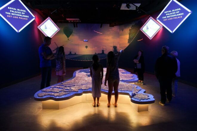 Amsterdam: This Is Holland 5D Flight and Canal Cruise Combo - Starting Location