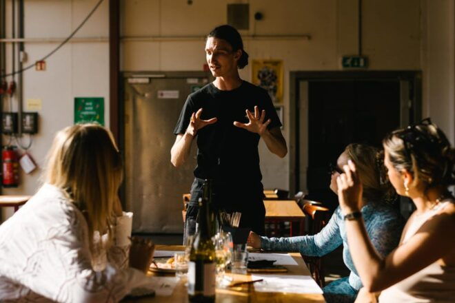 Amsterdam: Urban Wine Tasting With Optional Bites - Customer Feedback and Ratings