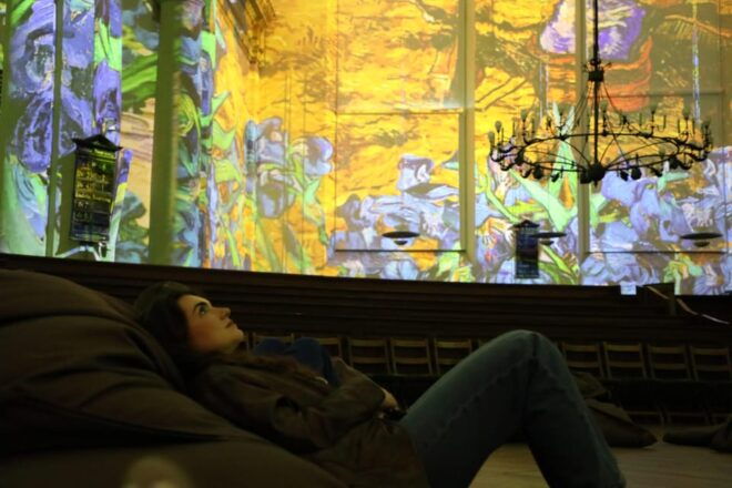 Amsterdam: Van Gogh and Rembrandt Immersive Experience Entry - Storytelling Approach and Visuals