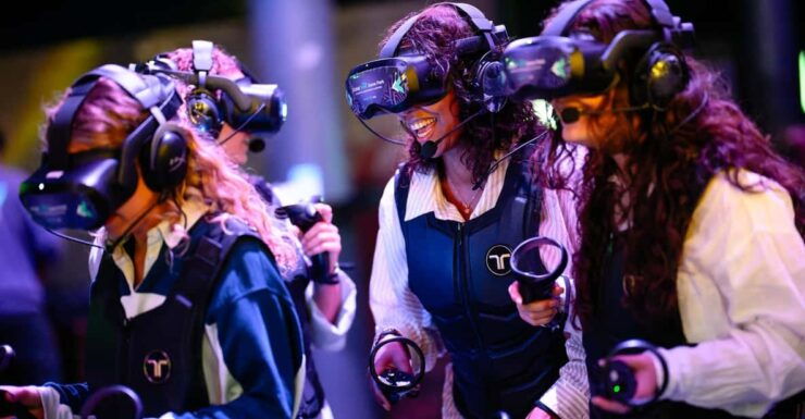 Amsterdam: VR Game Park Free-Roaming Experience - Game Options at the Park