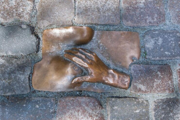 Amsterdam: Walking Tour of the Red Light District - Experience Highlights