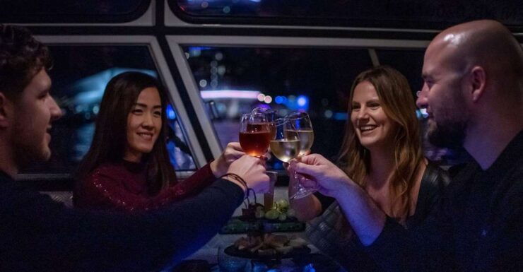 Amsterdam: Wine and Cheese Evening Cruise - Experience
