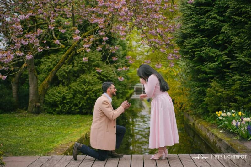 Amsterdam & Zaans Schans: Solo, Couple, or Group Photoshoot - Who Will Love This Experience?