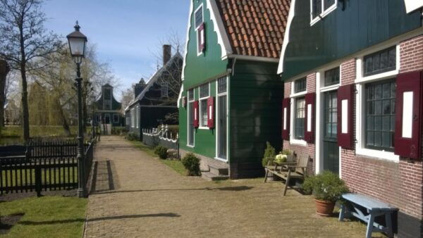 Amsterdam: Zaanse Schans 3-Hour Small Group Tour - The Sum Up