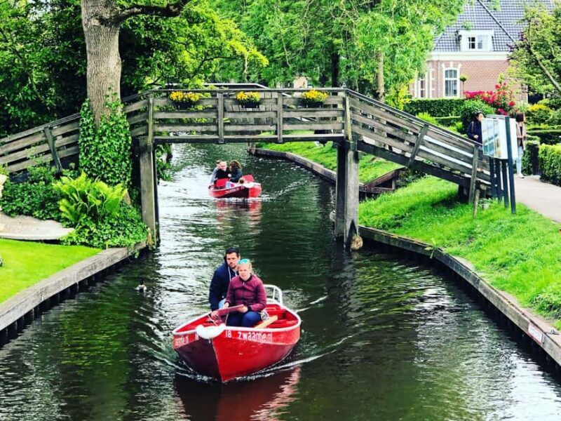 Amsterdam: Zaanse Schans and Giethoorn Guided Combo Tour - Exploring Zaanse Schans: Dutch Heritage in Action