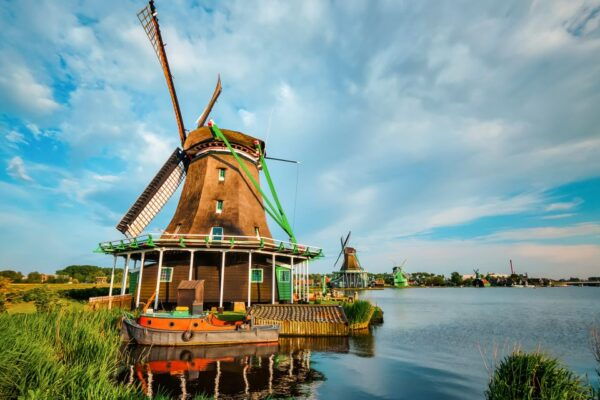 Amsterdam: Zaanse Schans, Volendam, and Marken Day Trip - Zaanse Schans