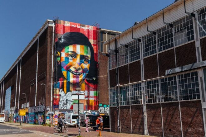 Amsterdam's Best Local Hotspots Private Tour - Booking Information