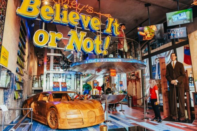 Amsterdam's Weirdest Museum: Believe It or Not! - Review Summary