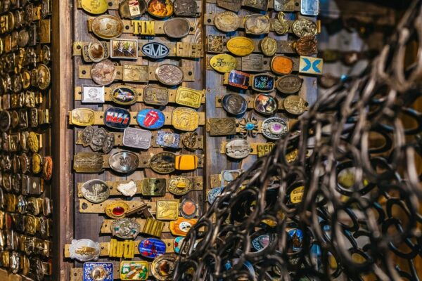 Amsterdam's Weirdest Museum: Believe It or Not! - Guinness World Records