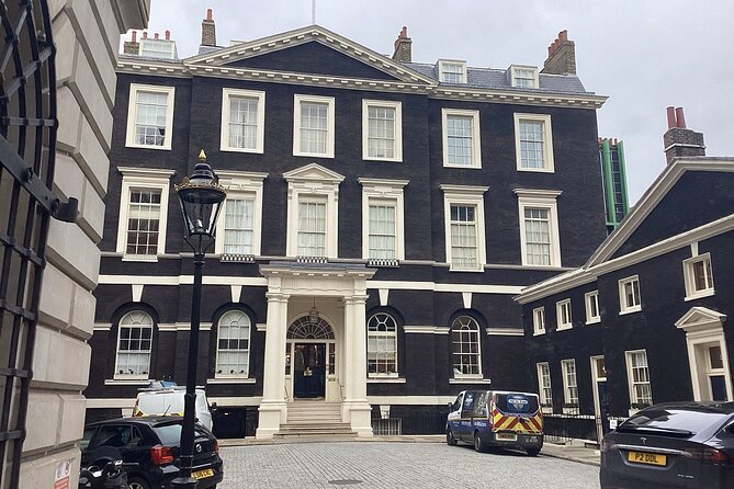 An Audio Guide of Oscar Wildes Former London Haunts - Price and Availability Information