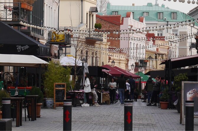 An Audio Tour of New Tiflis: From Flea Markets to Grand Theatres - Good To Know