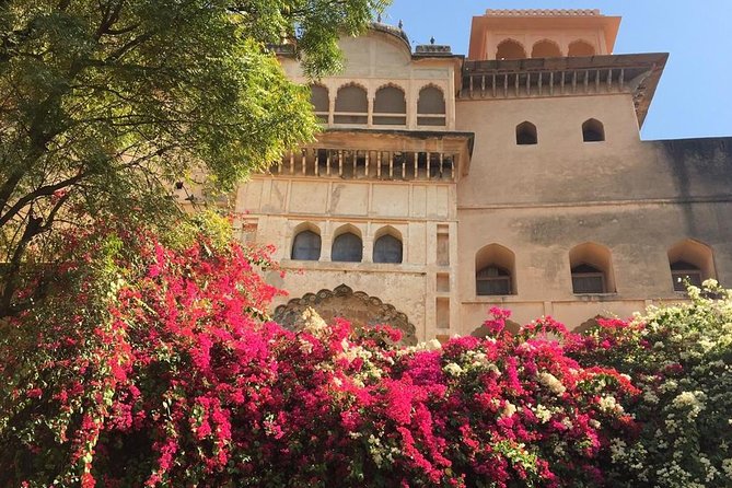 An Excursion Into Time: Day Trip to Neemrana From Delhi Including Lunch - Confirmation and Expectations