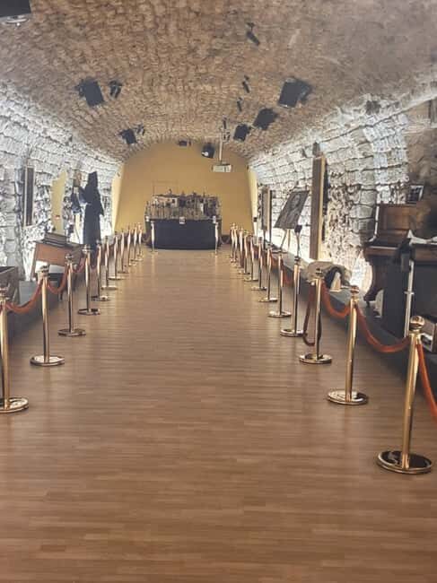 An immersive journey to discover Sorrento. - Comparing with similar experiences