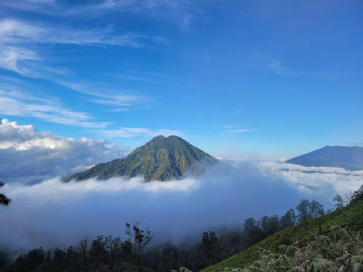 An Intimate Private Kawah Ijen Midnight Tour From Banyuwangi - Key Points