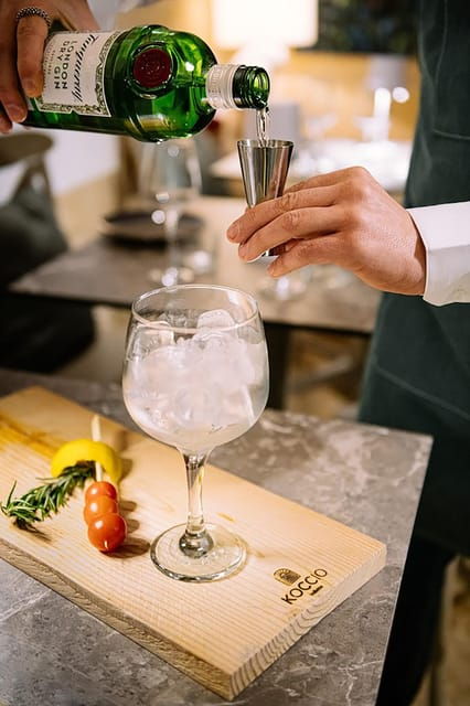 An Unforgettable Lunch Experience at Koccio Valletta - The Views and Atmosphere