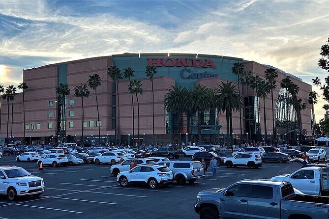 Anaheim Ducks Ice Hockey Game at Honda Center - The Experience in Detail