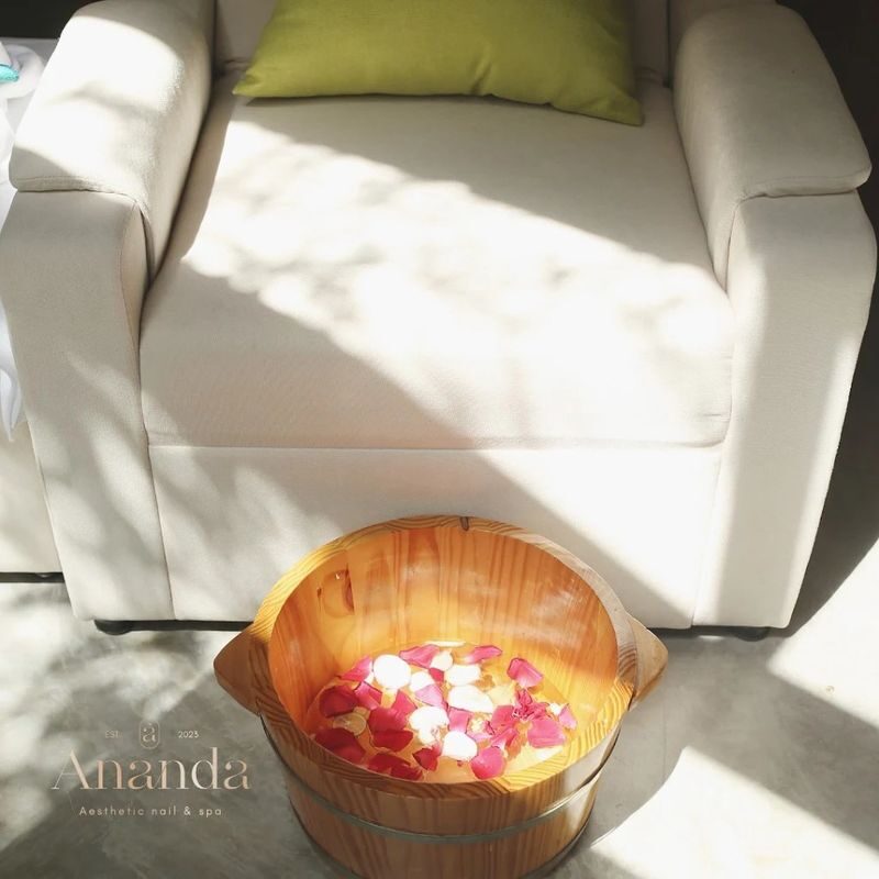 Ananda Aesthetic Spa in Sunset Town, South Phu Quoc - What happens during Foot Relief