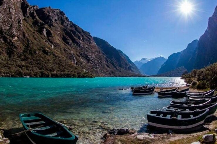 Ancash: Trekking to Llanganuco and Yungay Lagoon Full Day - Activity Details