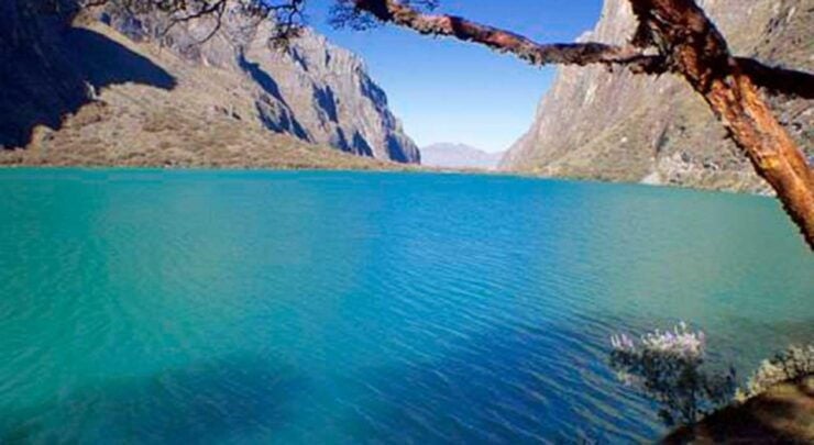 Ancash: Trekking to Llanganuco and Yungay Lagoon Full Day - Experience Highlights