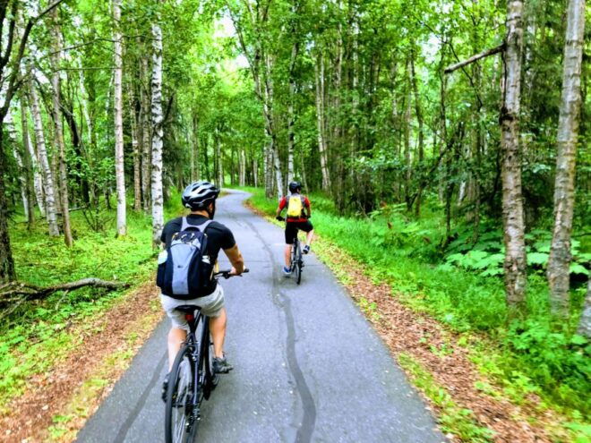 Anchorage: Coastal Trail 3-Hour City Bike Tour - Wildlife Spotting and Leisurely Pace