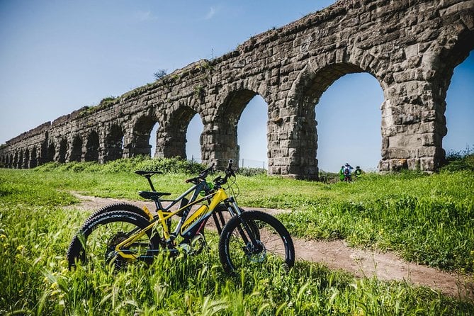 Ancient Appian Way PRIVATE E-Bike Tour - E-Bike Rental and Features