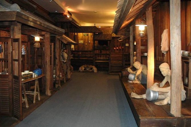 Ancient City of Wiang Kum Kam & Wat Chiang Man - Horse-Drawn Carriage Ride Experience