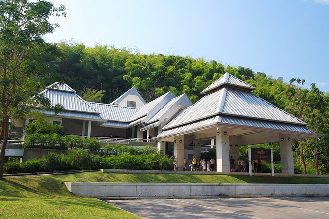 Ancient City Tour From Chiang Rai With Golden Triangle Royal Vila - Tour Pricing and Availability
