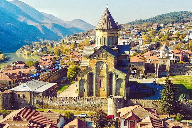 Ancient Mtskheta and Chronicle of Georgia Half Day Tour - Meeting and Pickup
