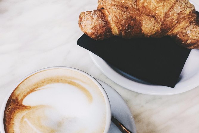 Ancient Rome: the Sunrise Walking Tour With Breakfast - Traveler Photos