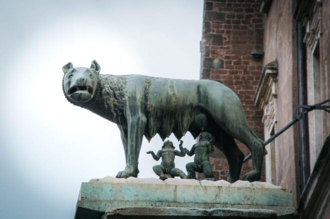 Ancient Rome Under the Stars: Night Walking Tour - Starting Location
