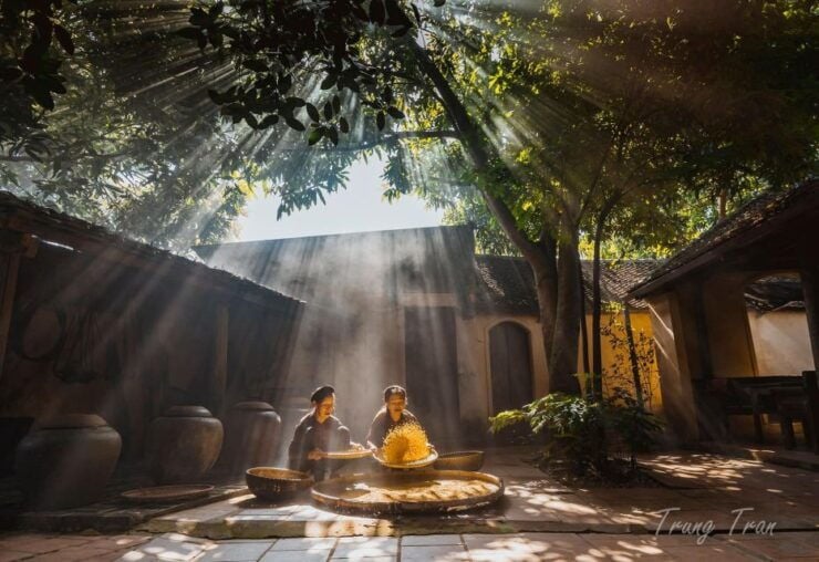 Ancient Treasures: Private Duong Lam & Van Phuc Village Tour - Tour Overview