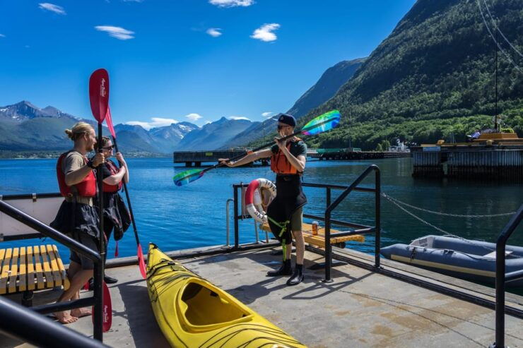 Åndalsnes: Kayaking in Majestic Romsdalsfjord - Good To Know