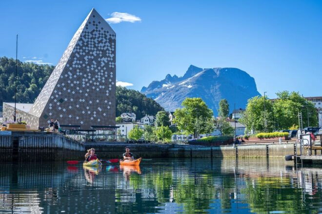 Åndalsnes: Kayaking in Majestic Romsdalsfjord - Booking and Pricing