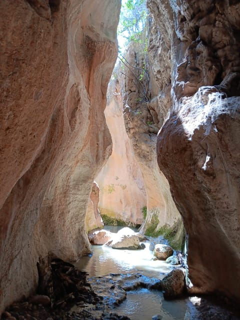 ANDALUCIA : RIVER WALK IN A GORGE - Good To Know