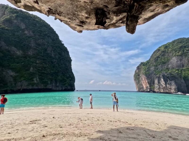 Andaman Zenith: Phi Phi Sunset + 4 Island Masterpiece Tour - Bamboo Island & Sunset Finale