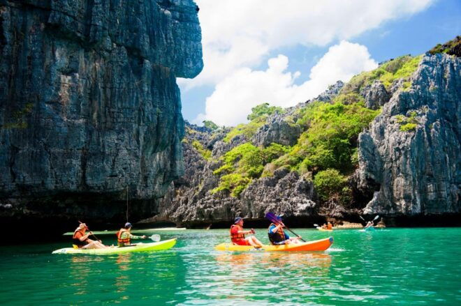 Ang Thong: Marine Park Full-Day Kayaking & Snorkeling Tour - Review Summary