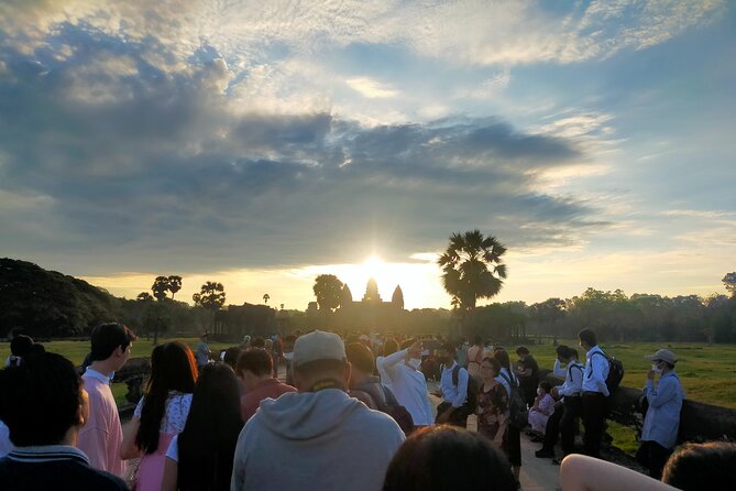 Angkor Archeological Park and Siem Reap Private 2-Day Tour - Itinerary Options